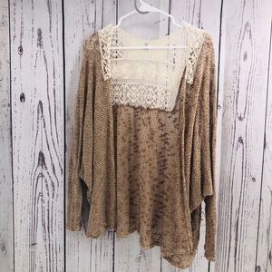 Lace weave knit sweater tan& ivory